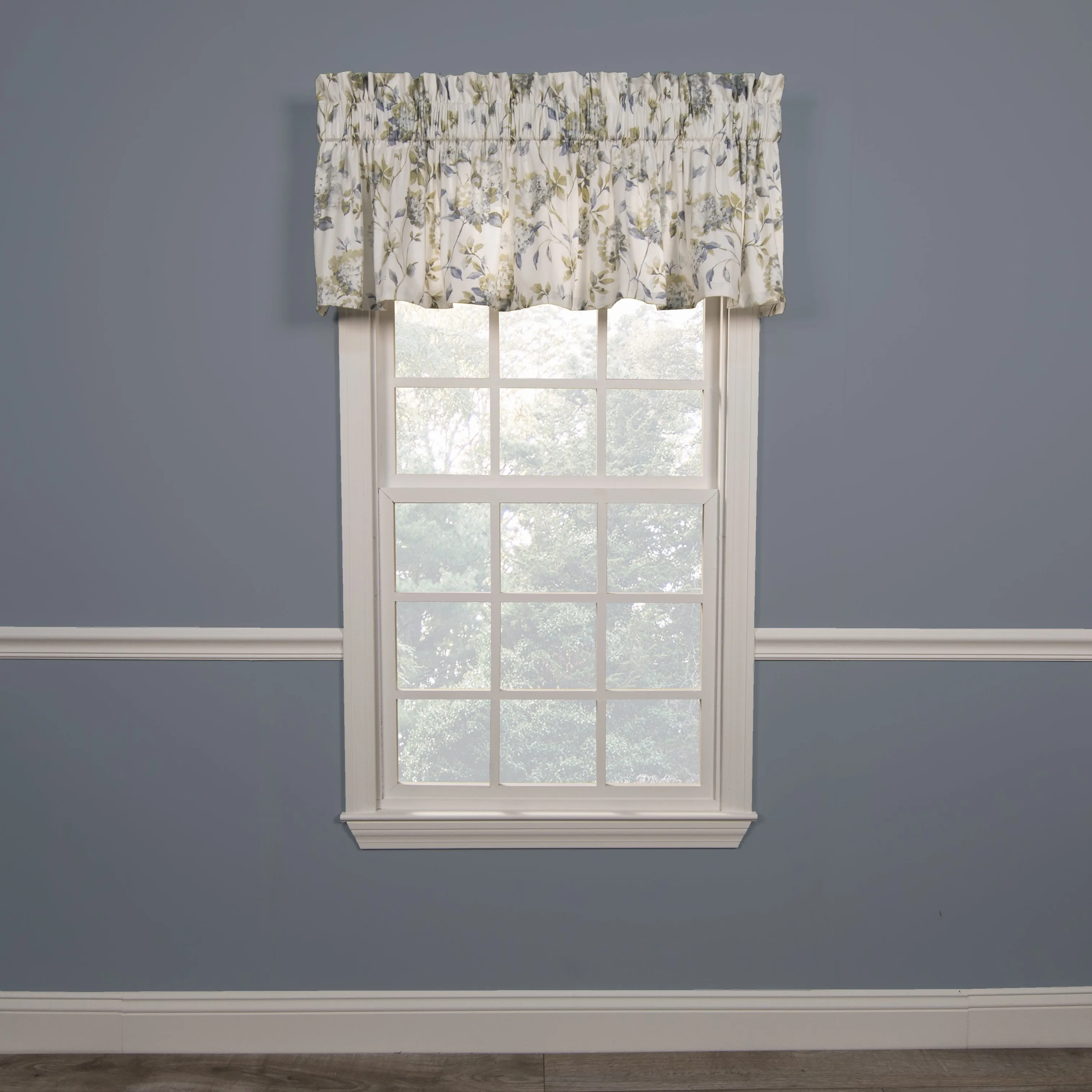 Abigail Tailored Tiers and Valance