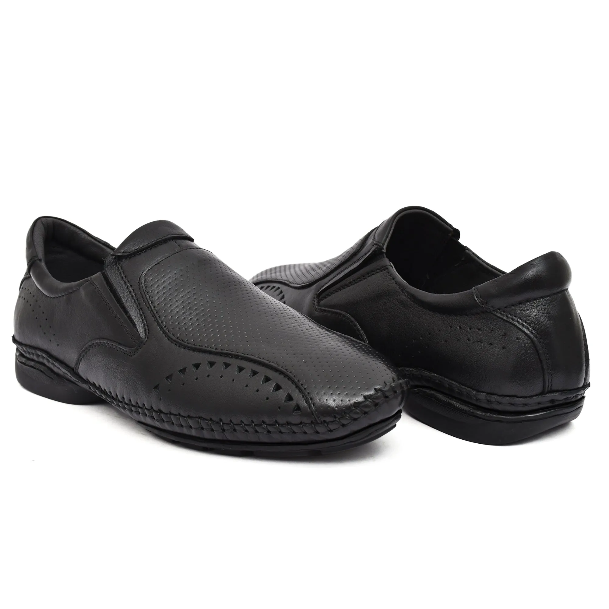 Country Maddox Casual Slip-Ons for Men