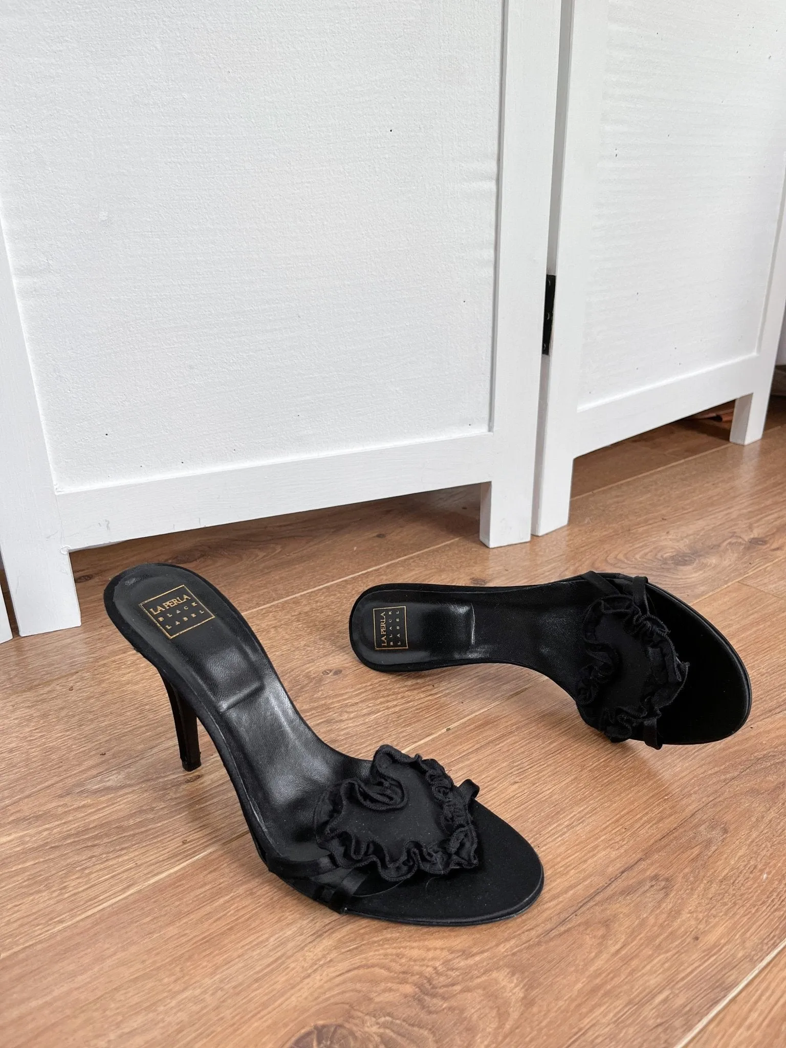La Perla Ruffle Heart Heels